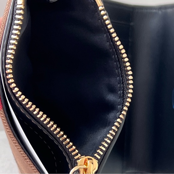 Burberry Check Trifold Wallet in Black - Picture 10 of 11